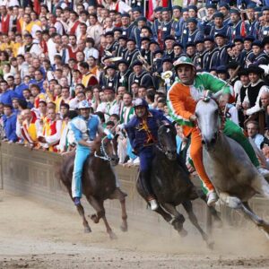Palio_di_Siena_2_luglio_2010 Evenementen en festivals in Italië 2024 (bron: Il Giornale)