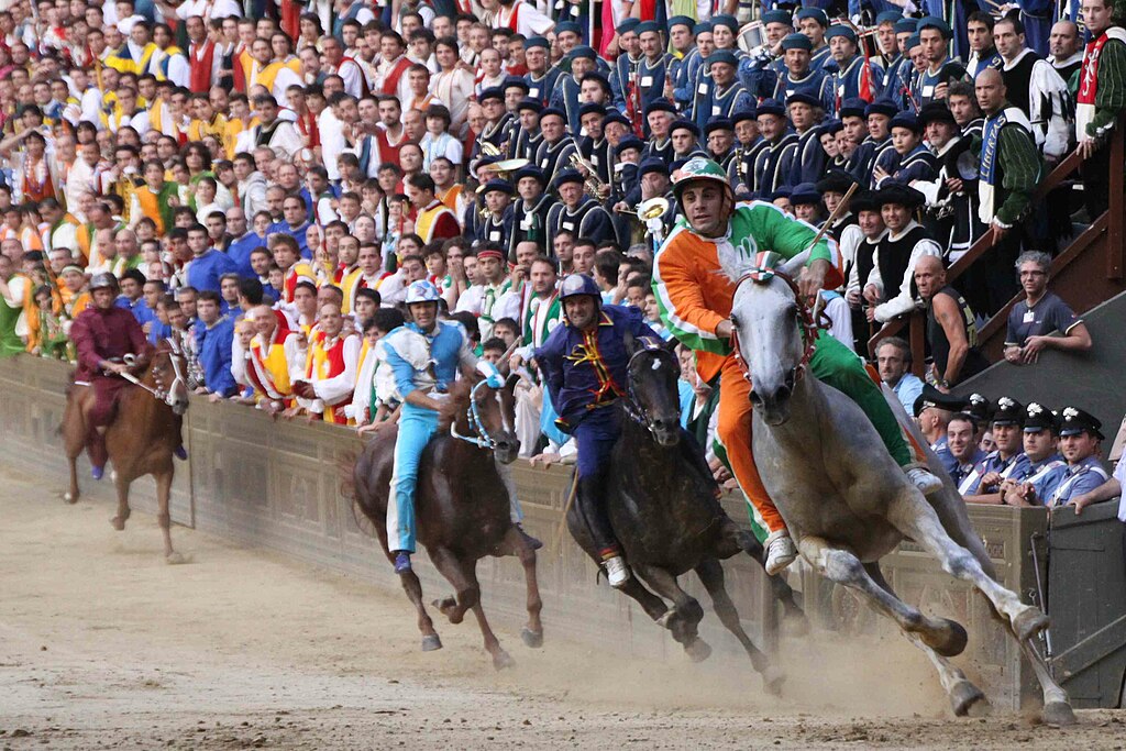 Palio_di_Siena_2_luglio_2010 Evenementen en festivals in Italië 2024 (bron: Il Giornale)